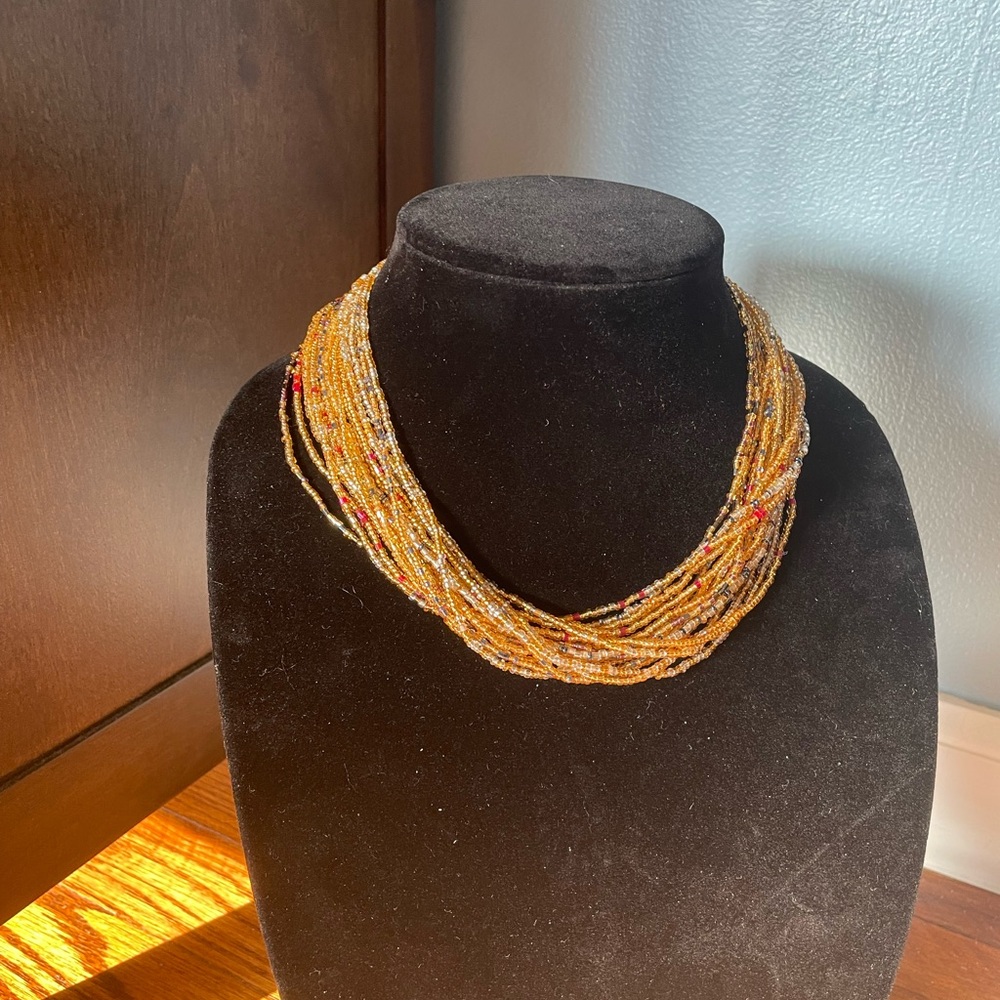 Elegant Gold Beaded Necklace